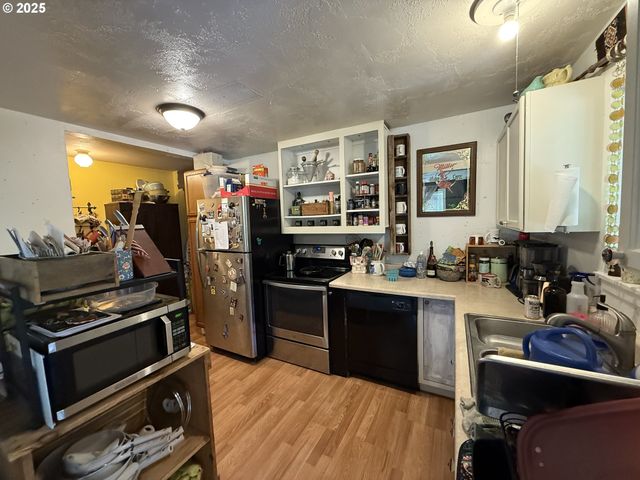 77220 BAR B L RANCH Rd, Westfir, OR 97492