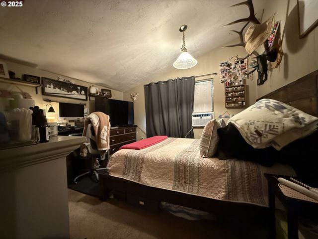 77220 BAR B L RANCH Rd, Westfir, OR 97492