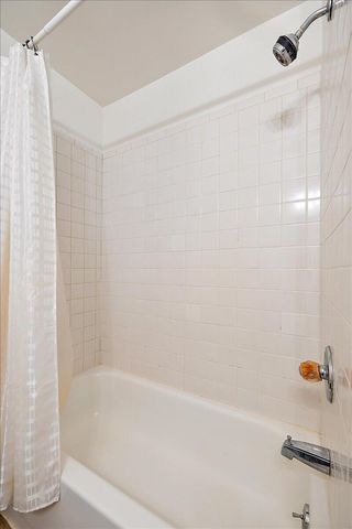 16465 28 Mile Road, Ray, MI 48096