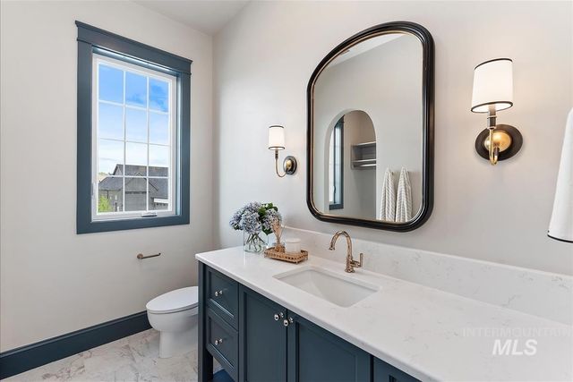 3572 N Harvest Moon Way, Eagle, ID 83616