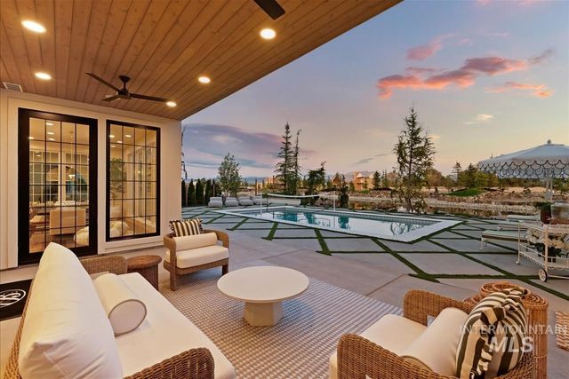 3572 N Harvest Moon Way, Eagle, ID 83616