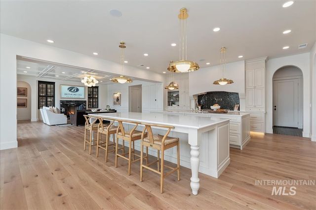 3572 N Harvest Moon Way, Eagle, ID 83616