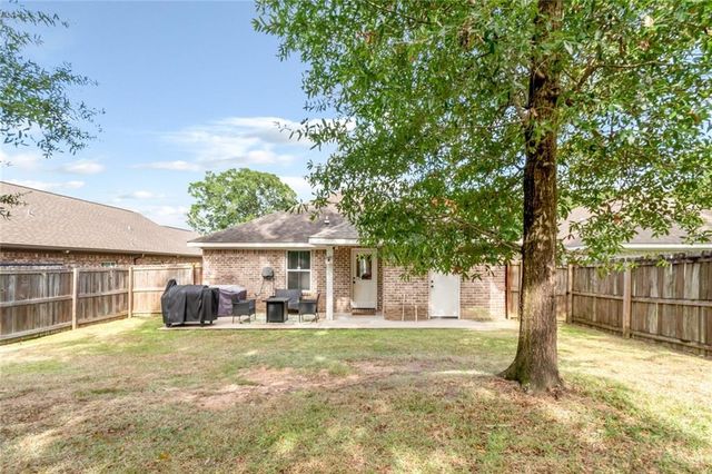 1102 Pinemont Drive, Mobile, AL 36609