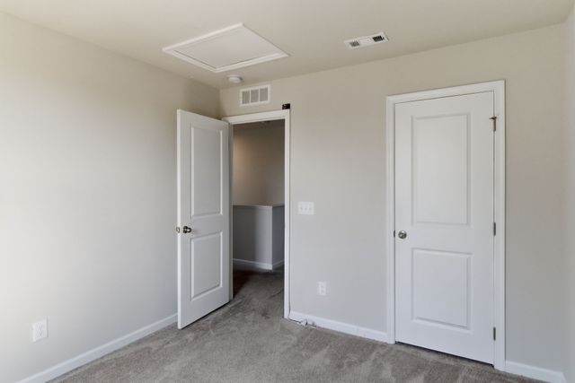 4211 S Downs Cir, White House, TN 37188