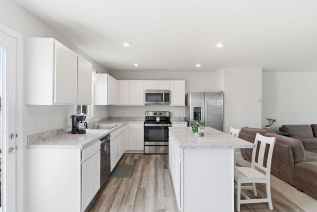 4211 S Downs Cir, White House, TN 37188