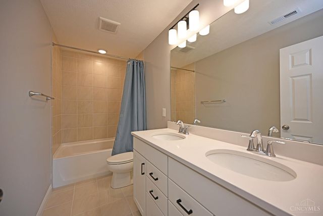 9248 Amethyst Lane, West Chester, OH 45241