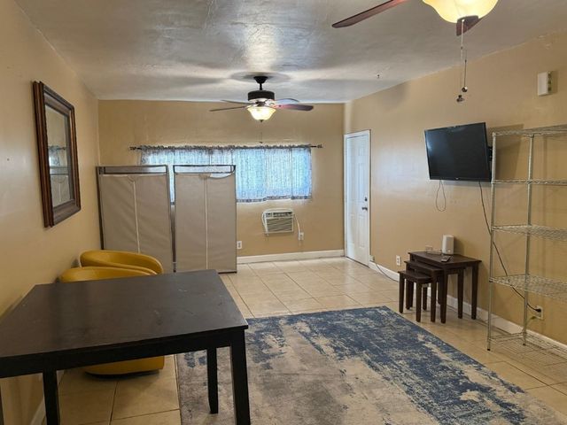 4200 SW 26th Street, West Park, FL 33023