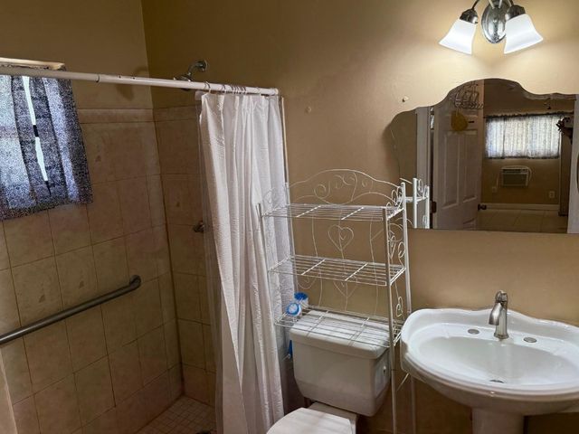 4200 SW 26th Street, West Park, FL 33023