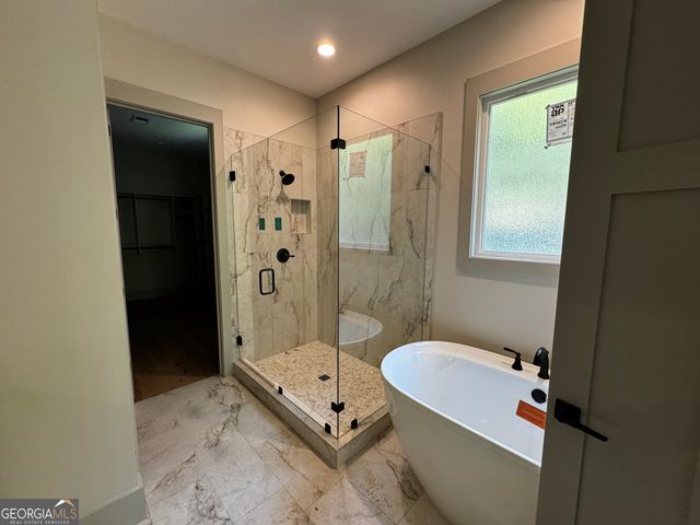 260 Edgewater Trail S, Toccoa, GA 30577