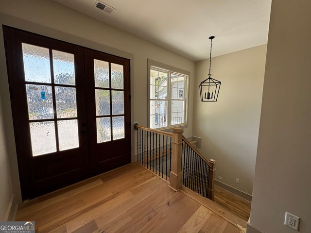 260 Edgewater Trail S, Toccoa, GA 30577