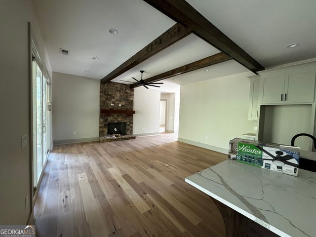 260 Edgewater Trail S, Toccoa, GA 30577