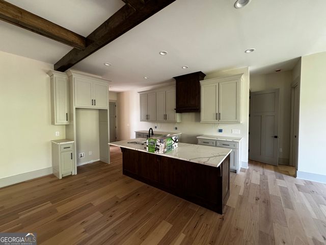 260 Edgewater Trail S, Toccoa, GA 30577