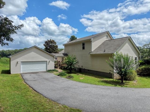 100 Colonsay Trace, Blairsville, GA 30512