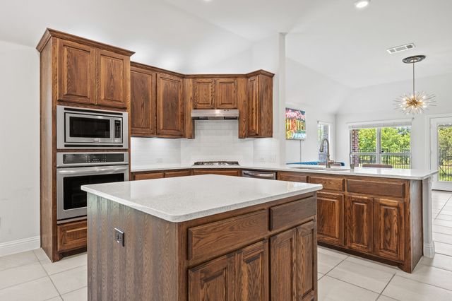 252 Goliad Trail, Forney, TX 75126