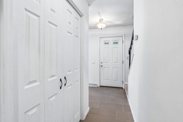 1 Beihoffer Court, Madison, WI 53719
