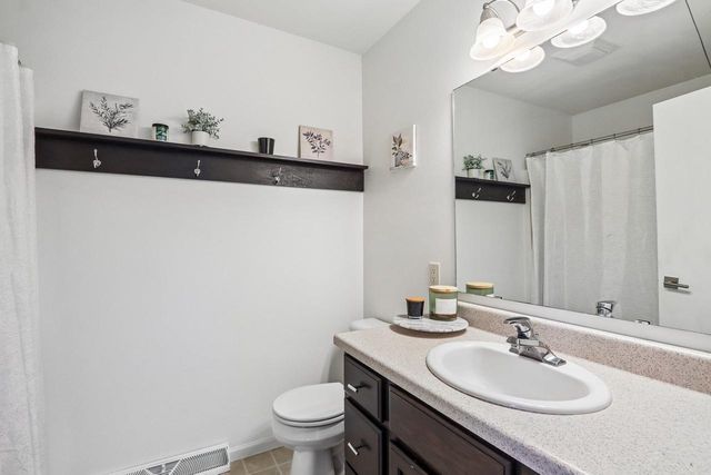 1 Beihoffer Court, Madison, WI 53719