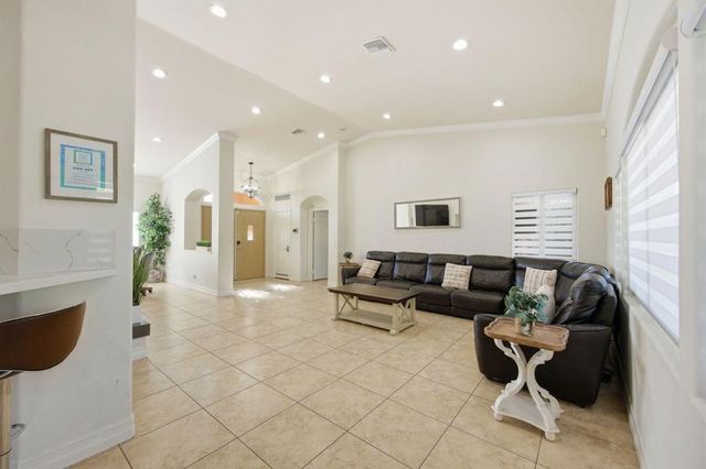 3048 N Bahada Road, Palm Springs, CA 92262