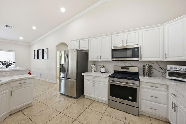 3048 N Bahada Road, Palm Springs, CA 92262
