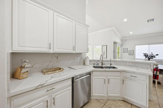3048 N Bahada Road, Palm Springs, CA 92262