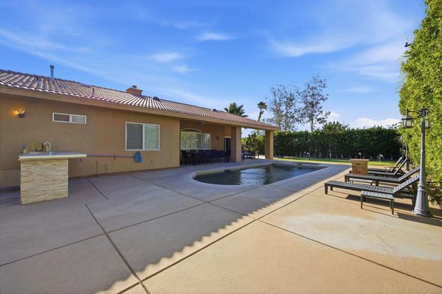 3048 N Bahada Road, Palm Springs, CA 92262