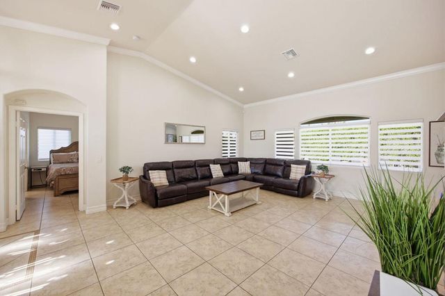 3048 N Bahada Road, Palm Springs, CA 92262