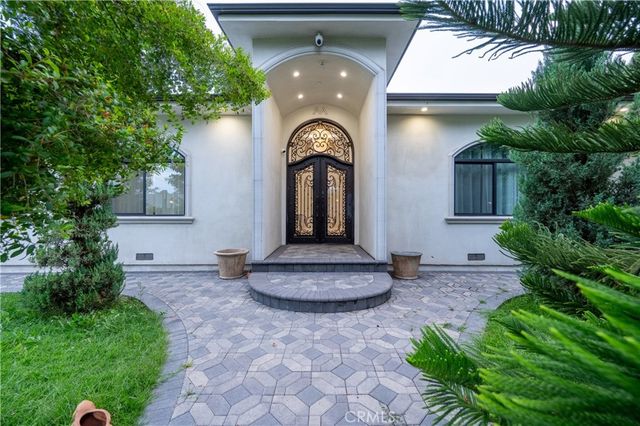 15148 Domino Street, Sherman Oaks, CA 91411