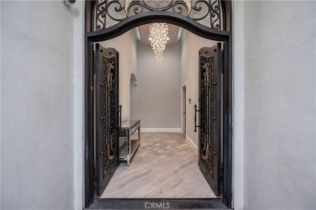 15148 Domino Street, Sherman Oaks, CA 91411