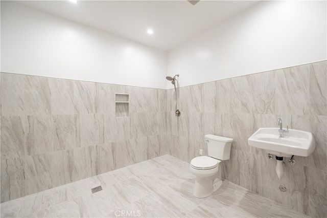 15148 Domino Street, Sherman Oaks, CA 91411