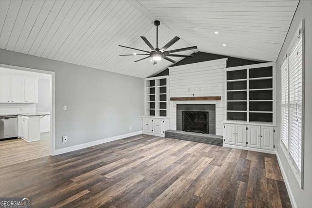 537 Toonigh Road, Woodstock, GA 30188