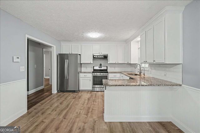 537 Toonigh Road, Woodstock, GA 30188