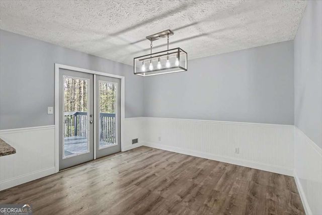 537 Toonigh Road, Woodstock, GA 30188