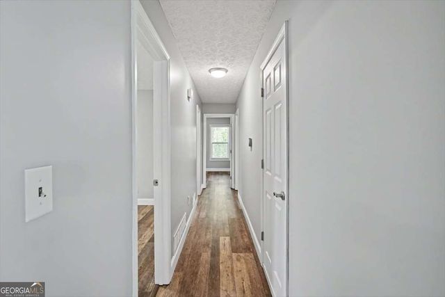 537 Toonigh Road, Woodstock, GA 30188