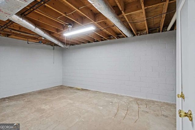 537 Toonigh Road, Woodstock, GA 30188