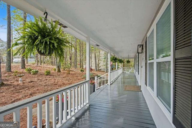 537 Toonigh Road, Woodstock, GA 30188