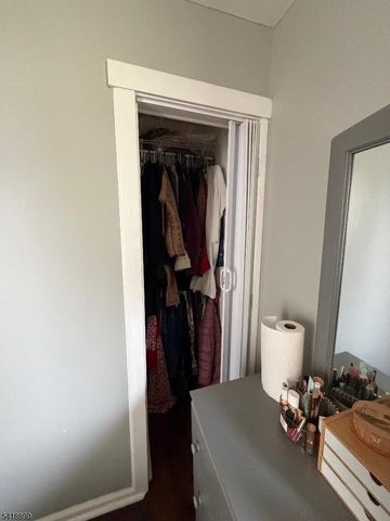 41 N 11Th St, Paterson City, NJ 07522