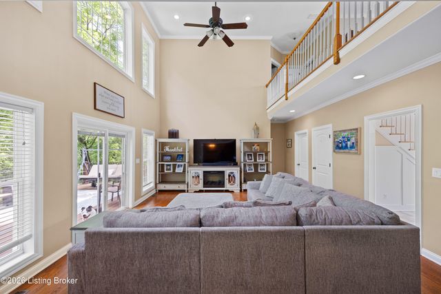 540 River Park Blvd, Taylorsville, KY 40071
