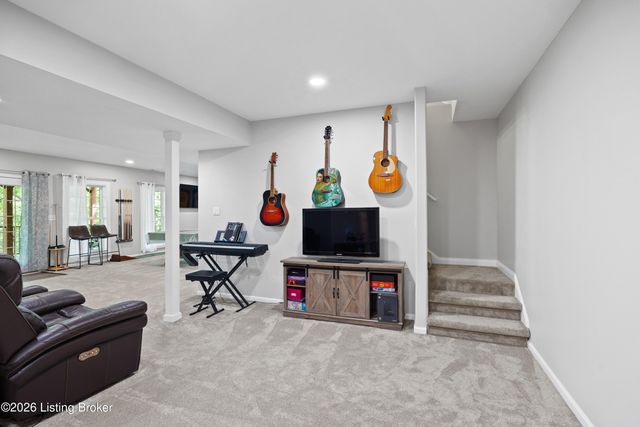 540 River Park Blvd, Taylorsville, KY 40071