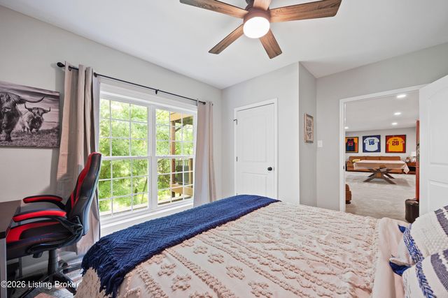 540 River Park Blvd, Taylorsville, KY 40071