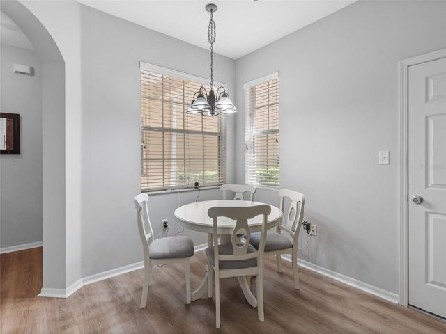 3831 PARKRIDGE CIRCLE 1-104, Sarasota, FL 34243