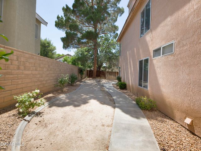 42429 Lane Ranch Road, Lancaster, CA 93536