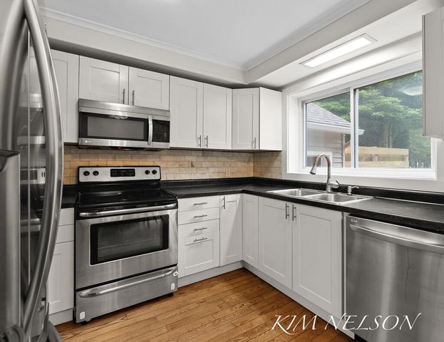 5275 N Scenic, Whitehall, MI 49461