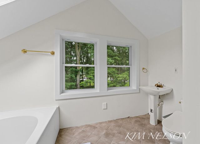 5275 N Scenic, Whitehall, MI 49461