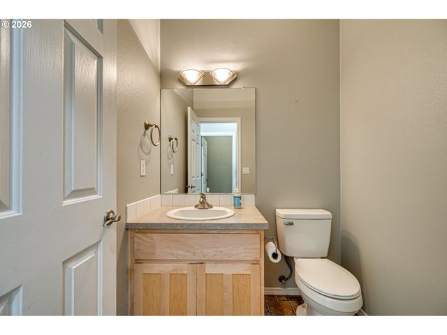 210 TSUGAWA Ct, Woodland, WA 98674