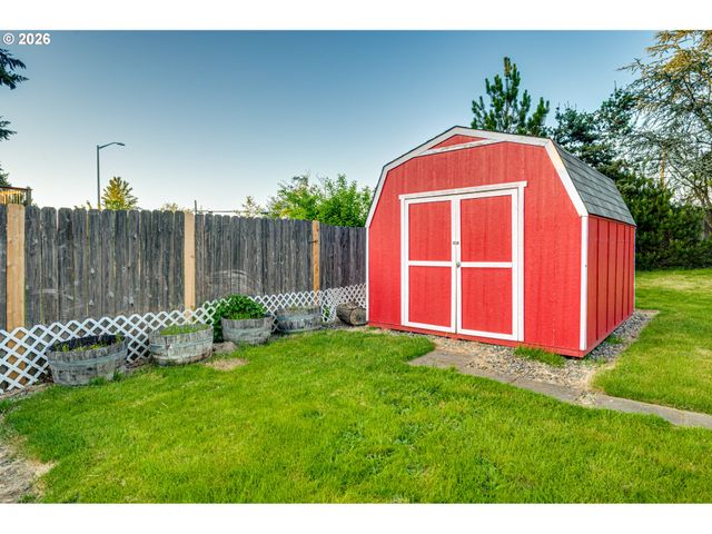 210 TSUGAWA Ct, Woodland, WA 98674