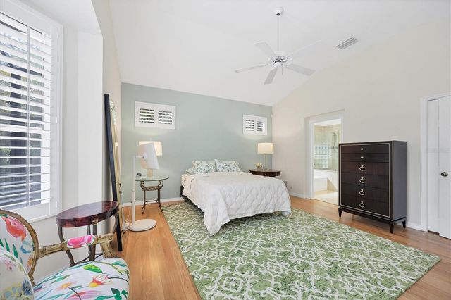 7916 HAMPTON COURT, University Park, FL 34201
