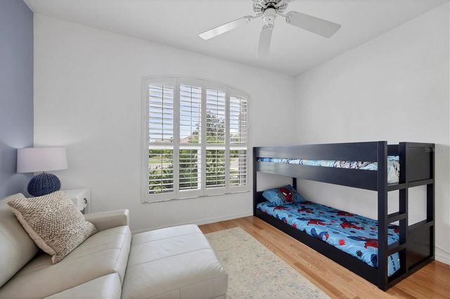 7916 HAMPTON COURT, University Park, FL 34201