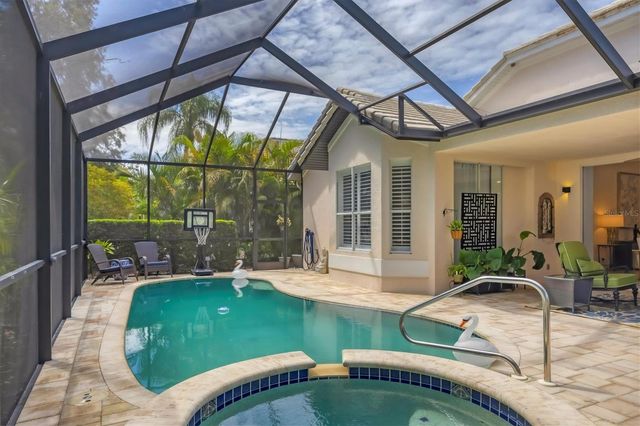 7916 HAMPTON COURT, University Park, FL 34201