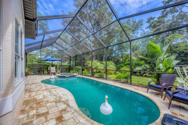 7916 HAMPTON COURT, University Park, FL 34201