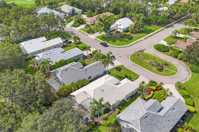 7916 HAMPTON COURT, University Park, FL 34201
