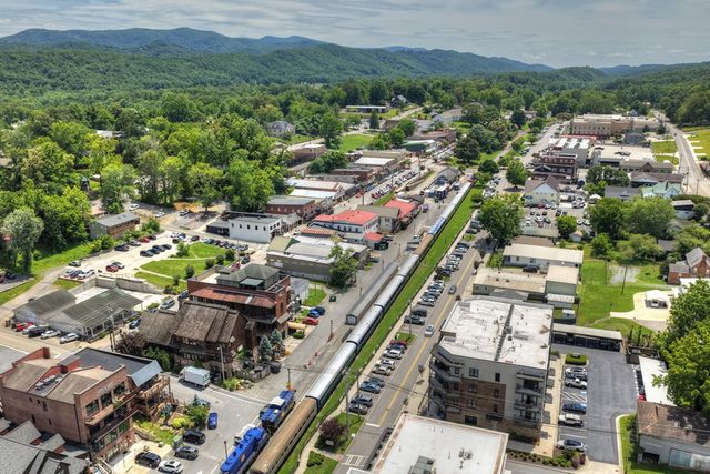 116 W Main Street, Blue Ridge, GA 30513